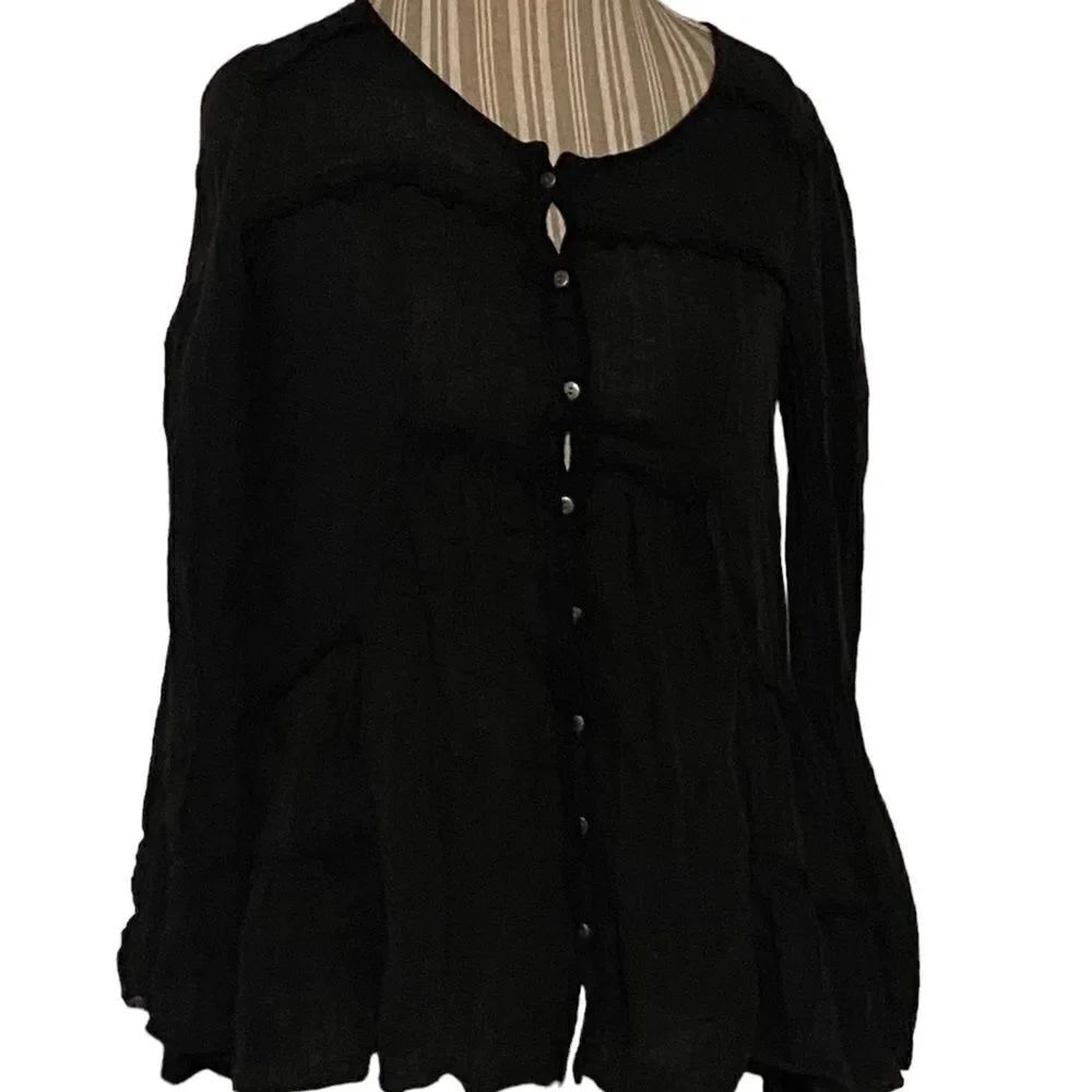 Free Peopke size XS black blouse excellent condition see oics
